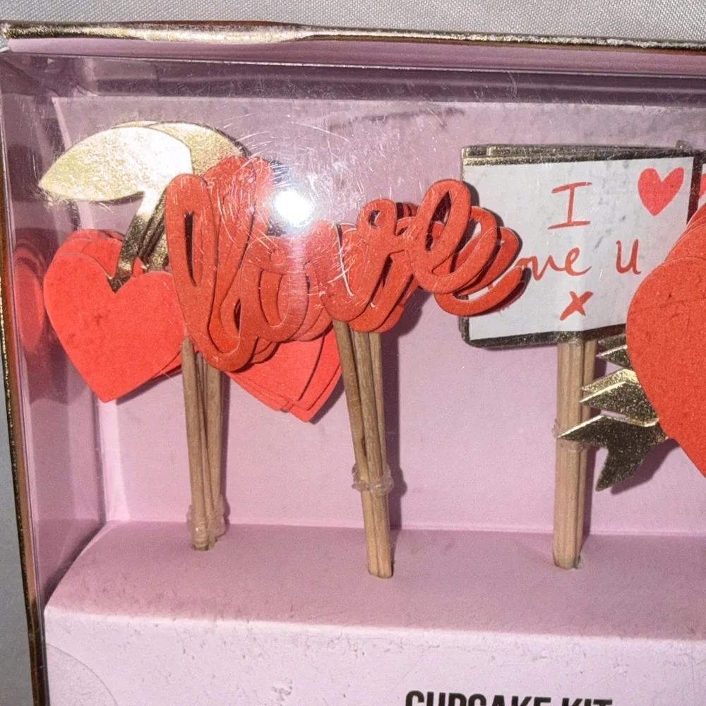 Meri Meri Love Cupcake Kit with Red and Pink Heart Toppers Valentine’s Day